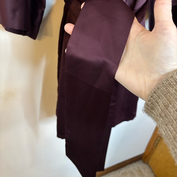 ThirdLove Deep Plum Kimono Style Satin Robe Short Length - Picture 4 of 6